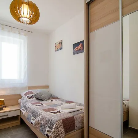 Sara 2 Apartman