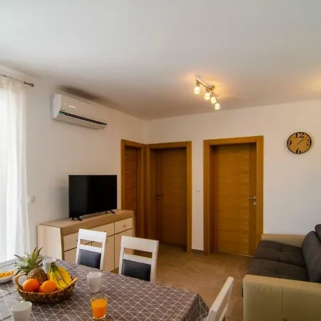 Appartement Sara 2 Bol