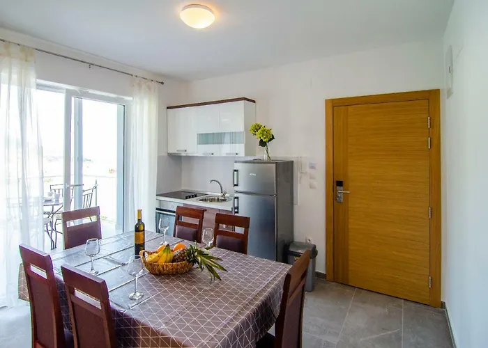 Апартаменты Sara 2