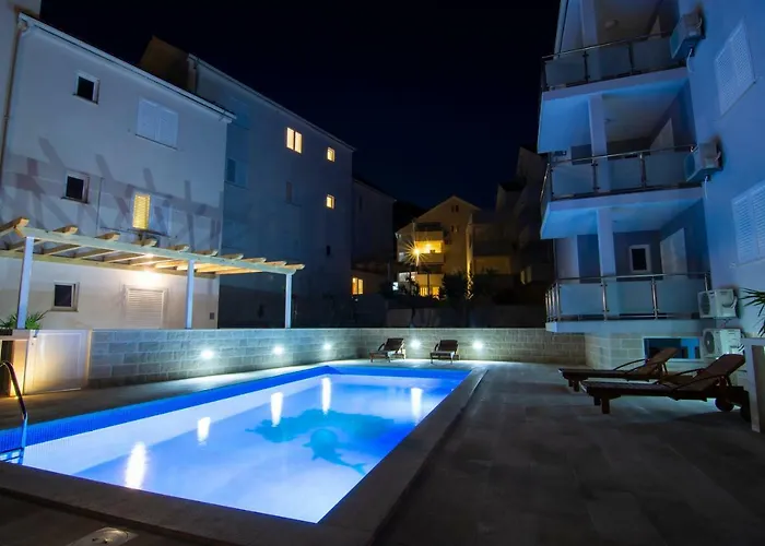 Апартаменты Sara 2 *